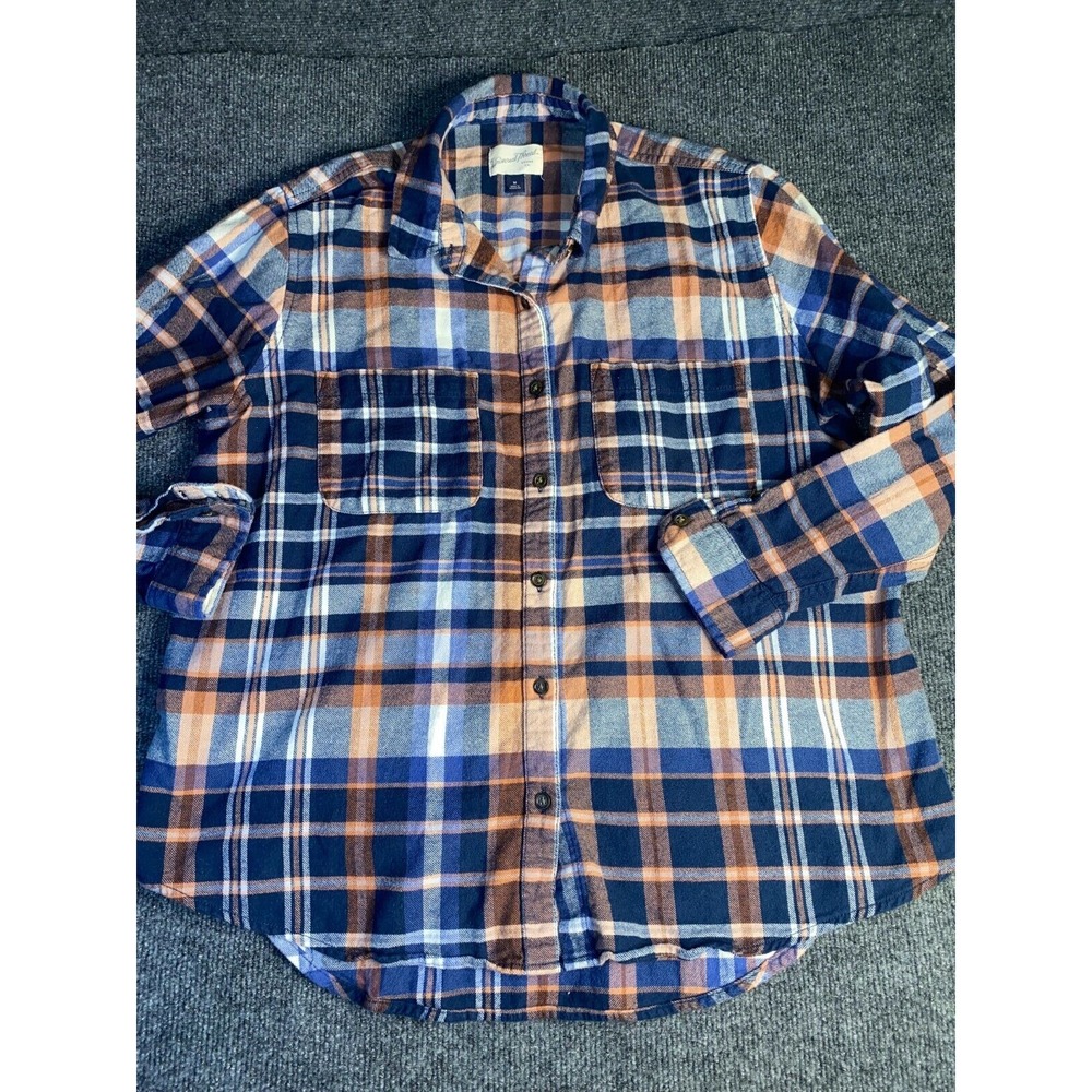 Universal Thread Shirt Women Medium Plaid Flannel Detail Chest Pockets Loose Fit